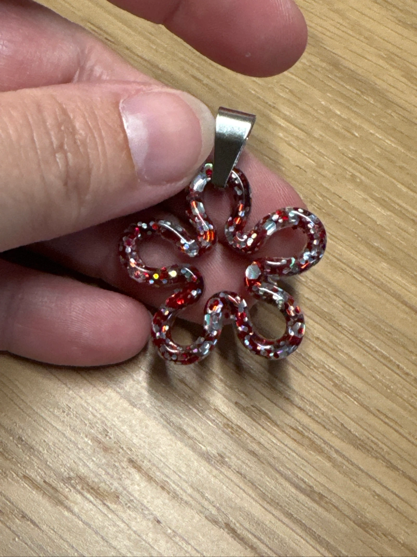 Pendentif en résine 